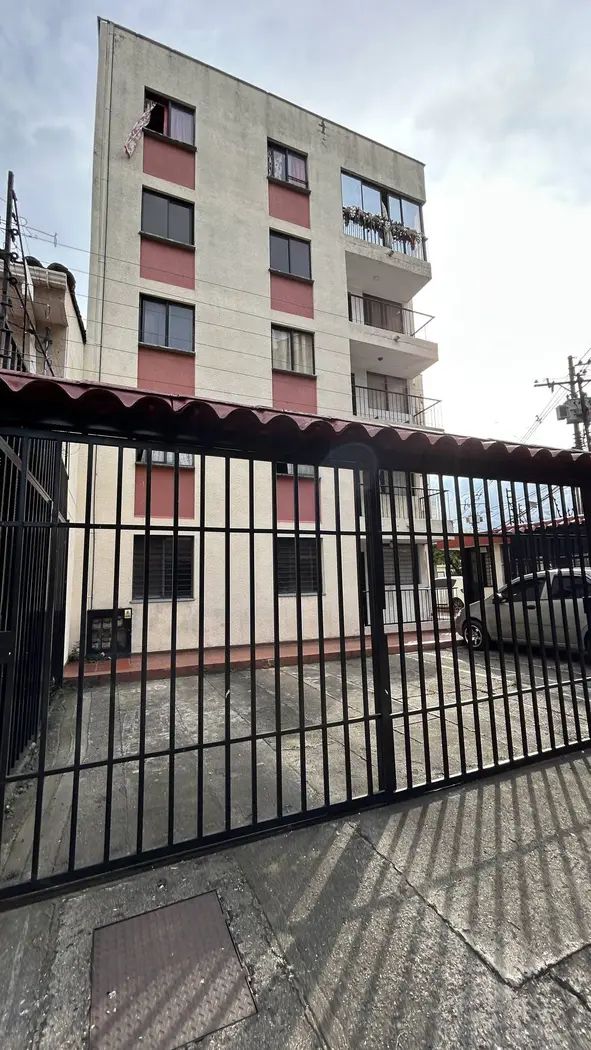 Apartamento Piso 3 — Unidad Oasis de Pasoancho, Colseguros