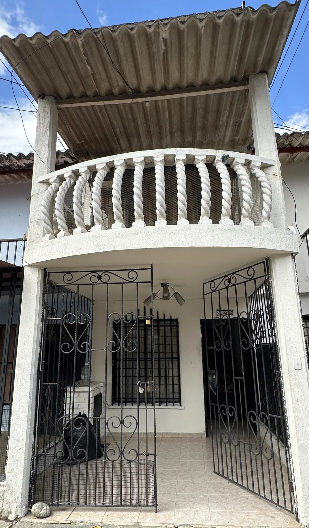 Casa  brisas de los álamos
